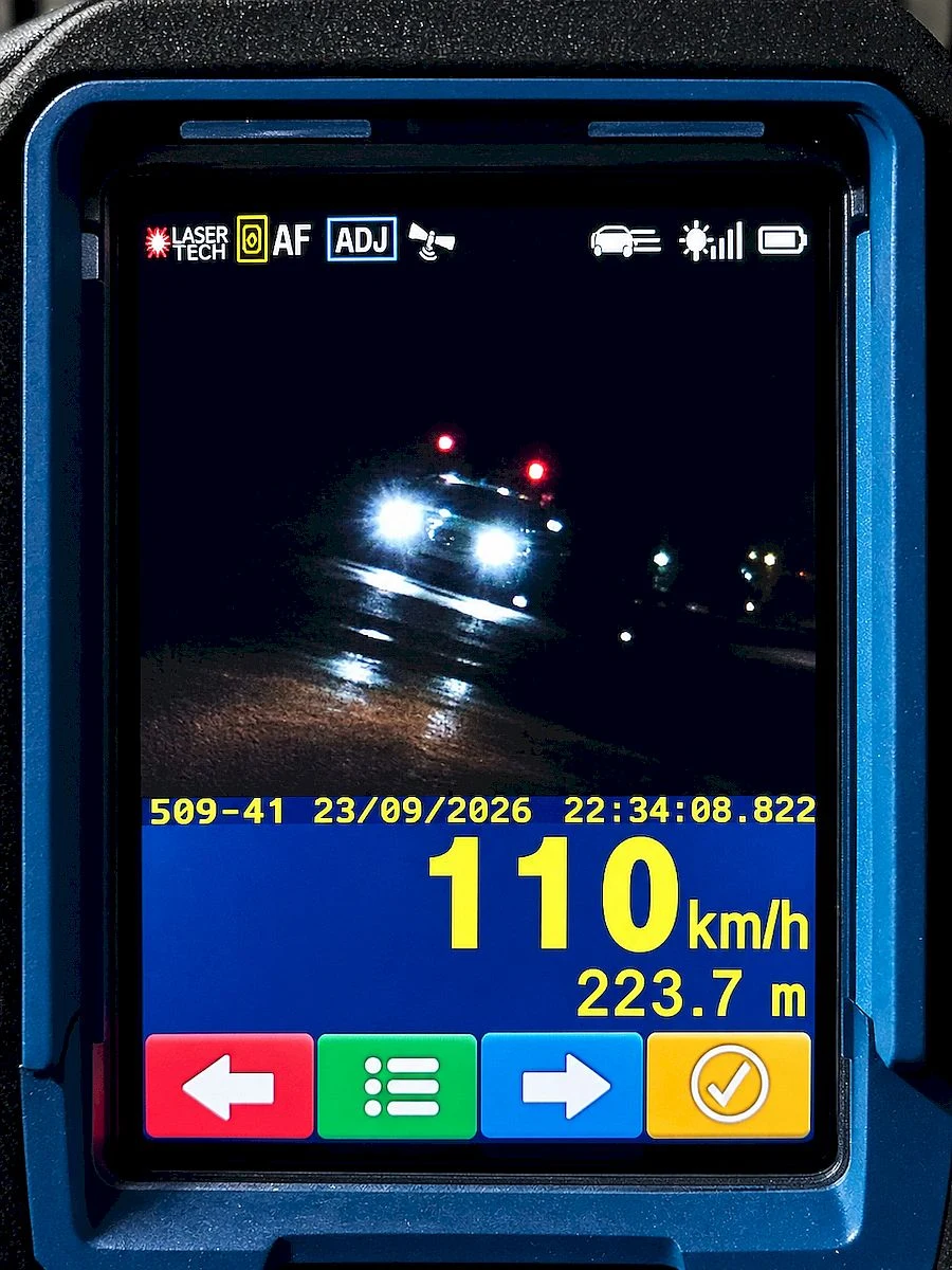 110 km/h w terenie zabudowanym. 24-latek stracił prawo jazdy w Pucku
