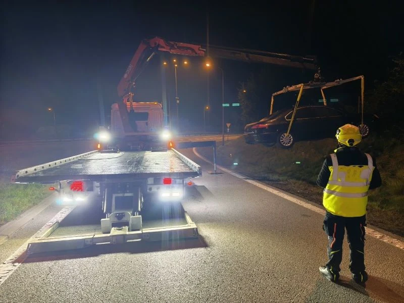 Pijany 50-latek bez prawa jazdy rozbił auto na Obwodnicy Trójmiasta