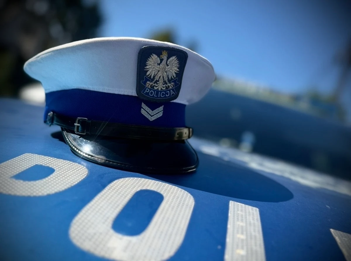 Przekroczył prędkość, a do tego miał nieważne prawo jazdy