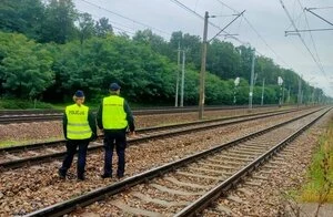 Łódzcy policjanci w akcji „Rail Action Week" – bezpieczeństwo na kolei — zdjęcie 7