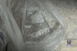 Wałbrzych: 2 kg narkotyków i nielegalne papierosy. Trzy osoby zatrzymane — zdjęcie 9