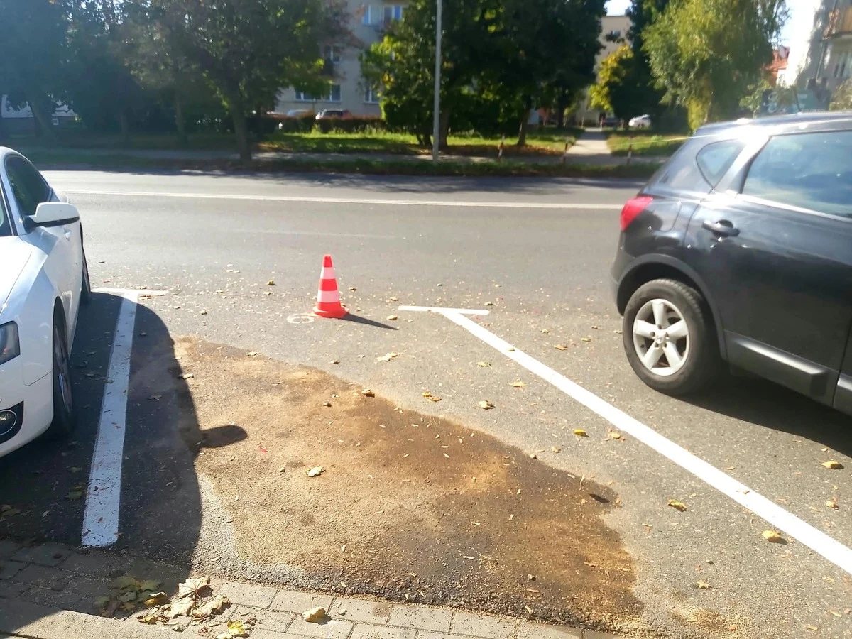 Torby z paliwem pod komendą w Ciechanowie. Zatrzymano 78-latka