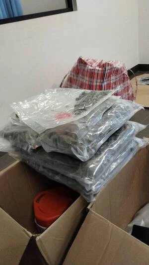 Ponad 7 kg narkotyków w kartonach. Dwaj gdańszczanie trafili do aresztu — zdjęcie 10