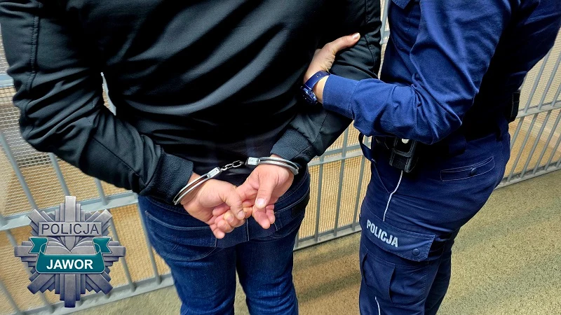 21 zarzutów za kradzieże w Jaworze. Ukradł ponownie tuż po wyjściu z komendy