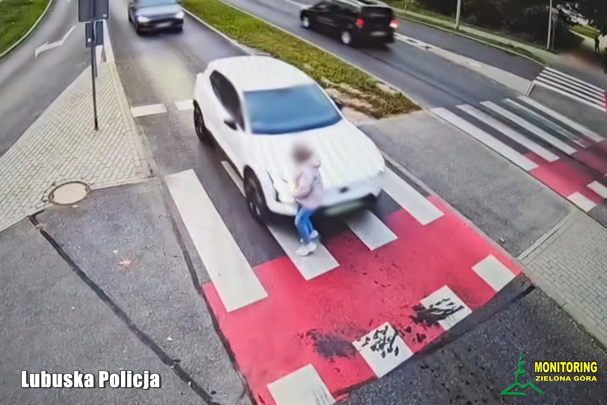 72-latek potrącił pieszą na przejściu. Kobieta ze złamaną nogą trafiła do szpitala