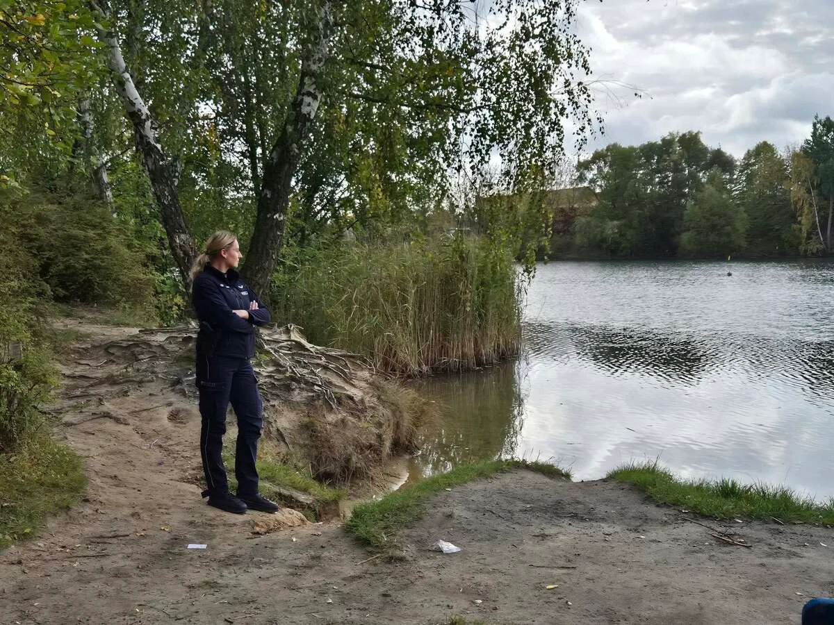 Częstochowskie policjantki wyskoczyły do wody i uratowały 70-latka