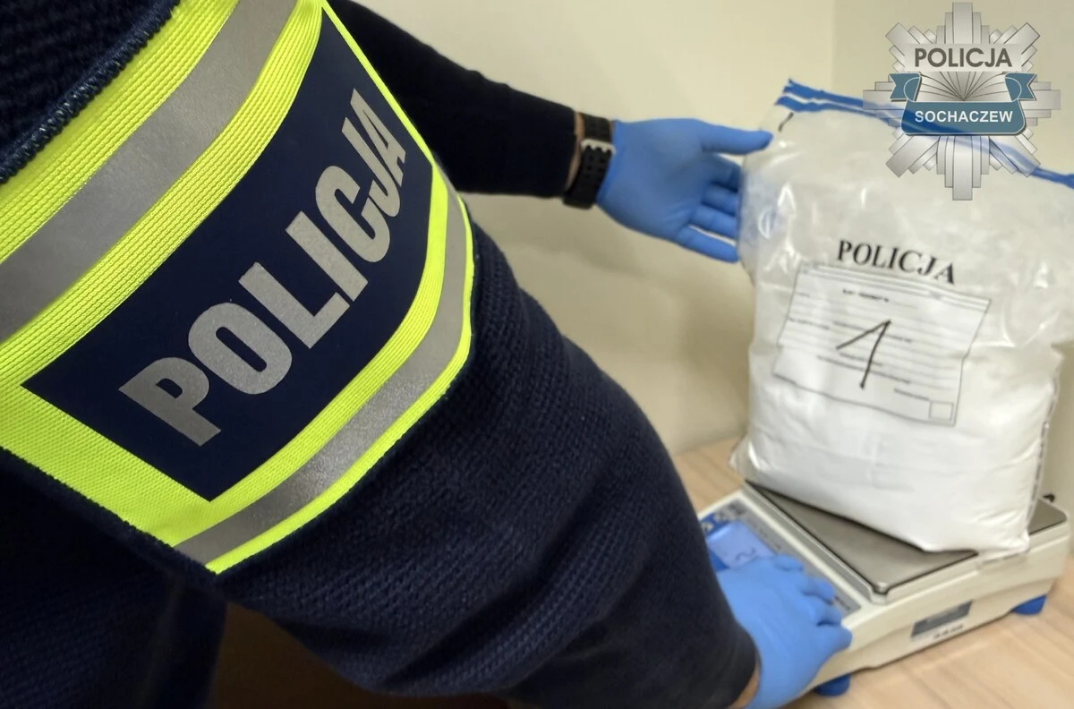 Prawie 10 kg narkotyków i poszukiwany listem gończym – wpadka w Sochaczewie