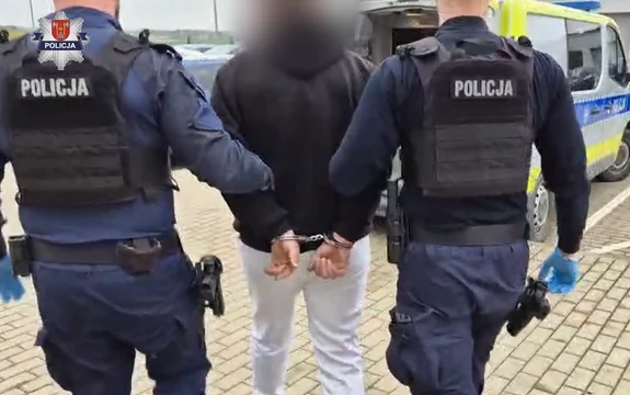 Poszukiwany 47-latek zatrzymany – usłyszał zarzuty i trafi za kraty