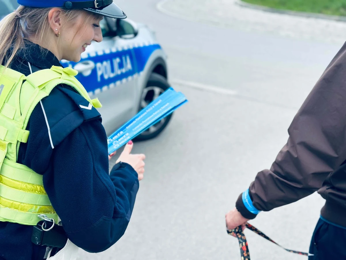 Przejścia dla pieszych pod lupą policji i drona