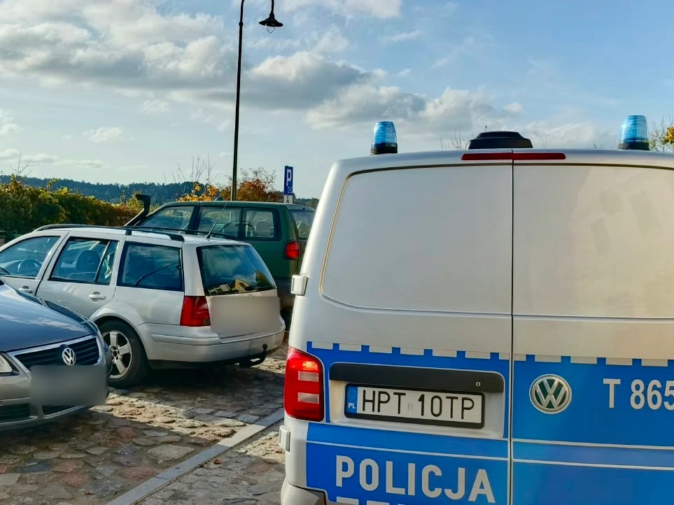 Pijany kierowca bez uprawnień zatrzymany przez dzielnicowych w Miłakowie