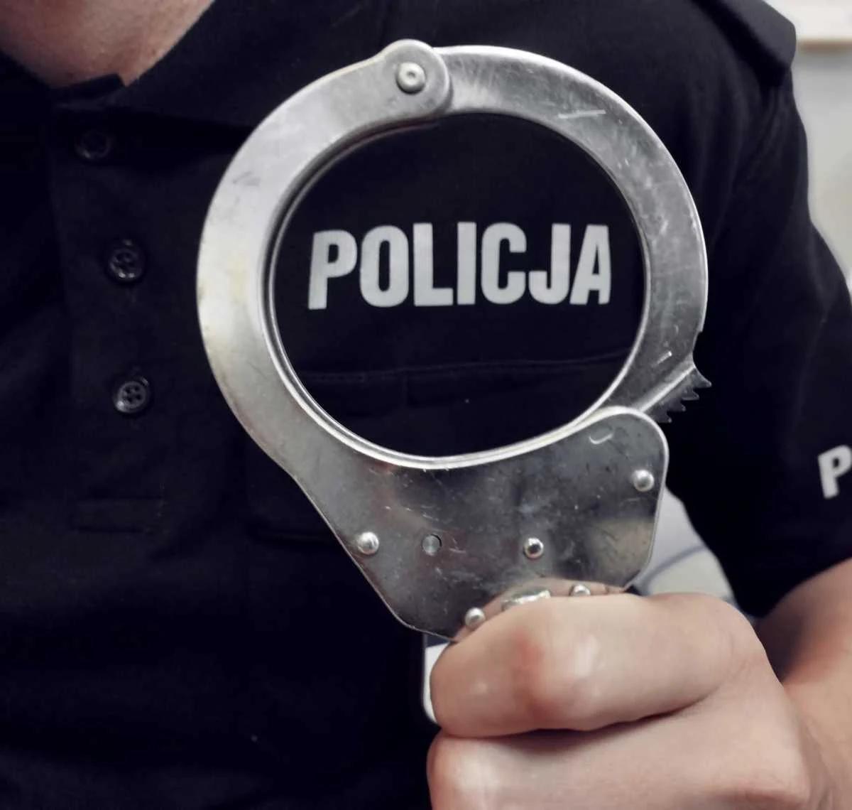Blokowała numer alarmowy. Okazało się, że była poszukiwana
