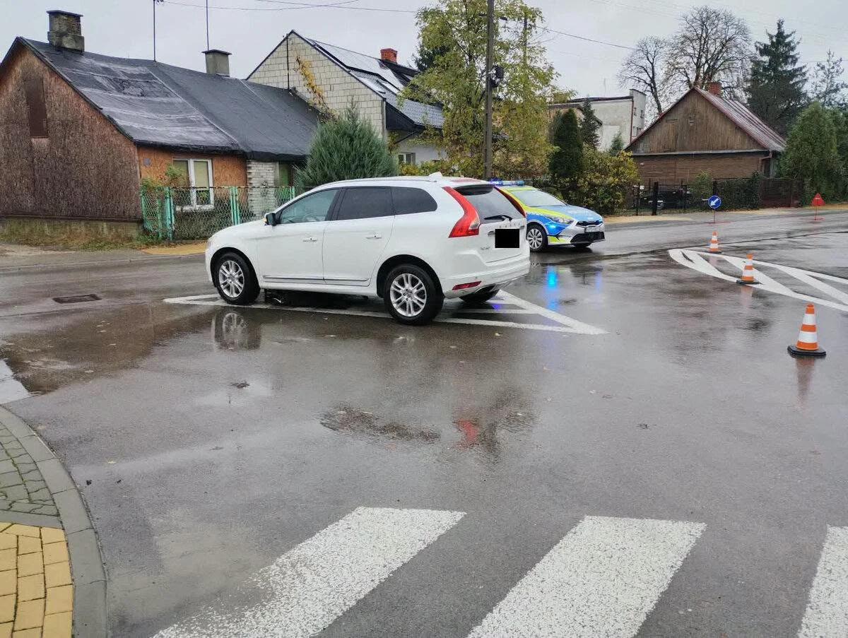 Dęblin i Ryki: dwie kobiety trafiły do szpitala po zdarzeniach drogowych