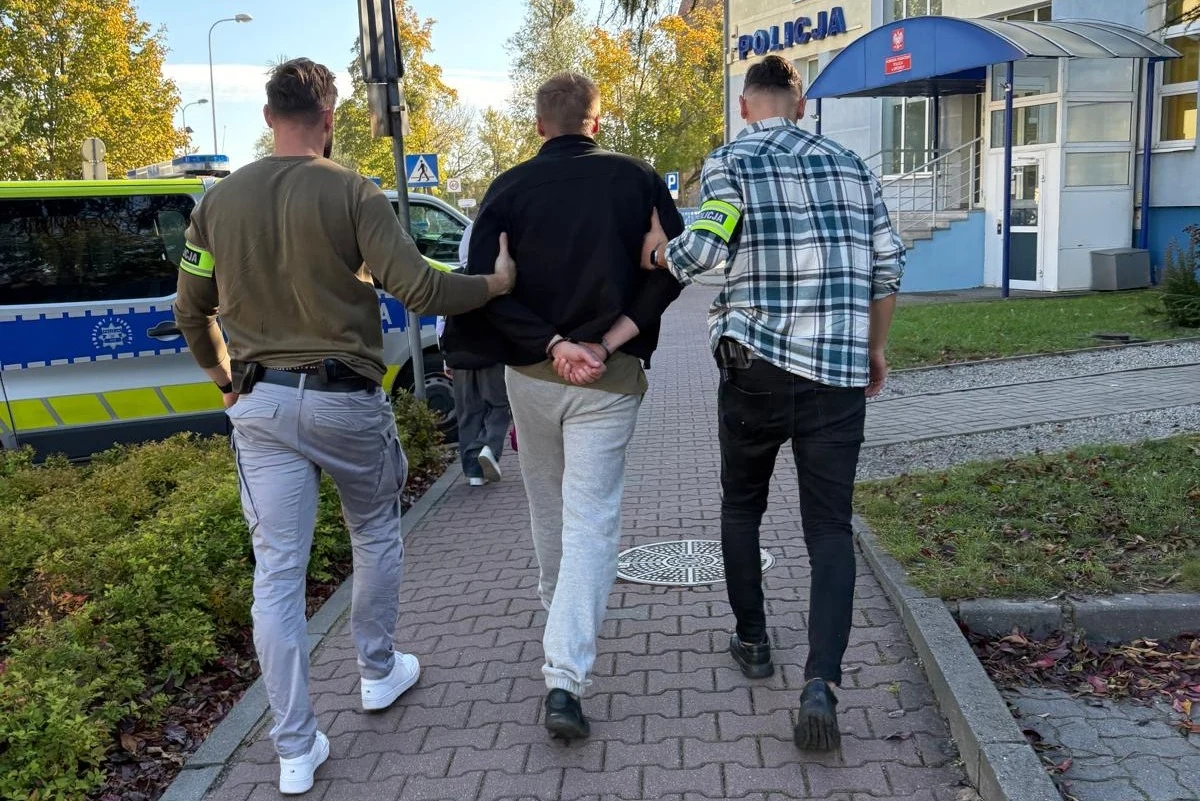 Trzej poszukiwani listem gończym trafili za kratki