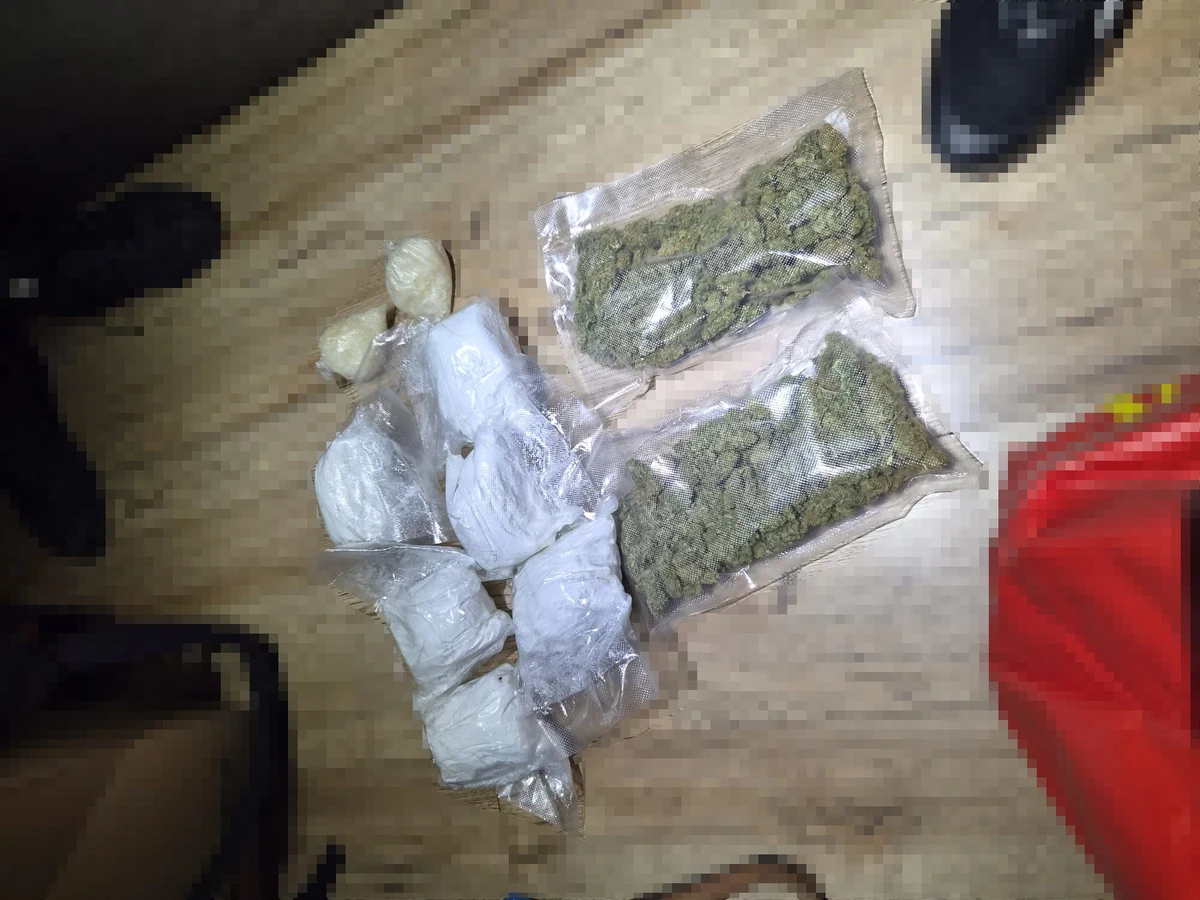 27-latek z 4 kg narkotyków trafi na 3 miesiące do aresztu