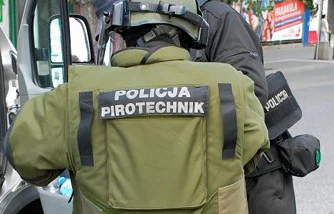Groził bombą w bloku w Ostrołęce. Policja namierzyła go w godzinę