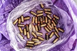 Rozbita międzynarodowa grupa przestępcza. Granaty, broń i materiały wybuchowe — zdjęcie 10