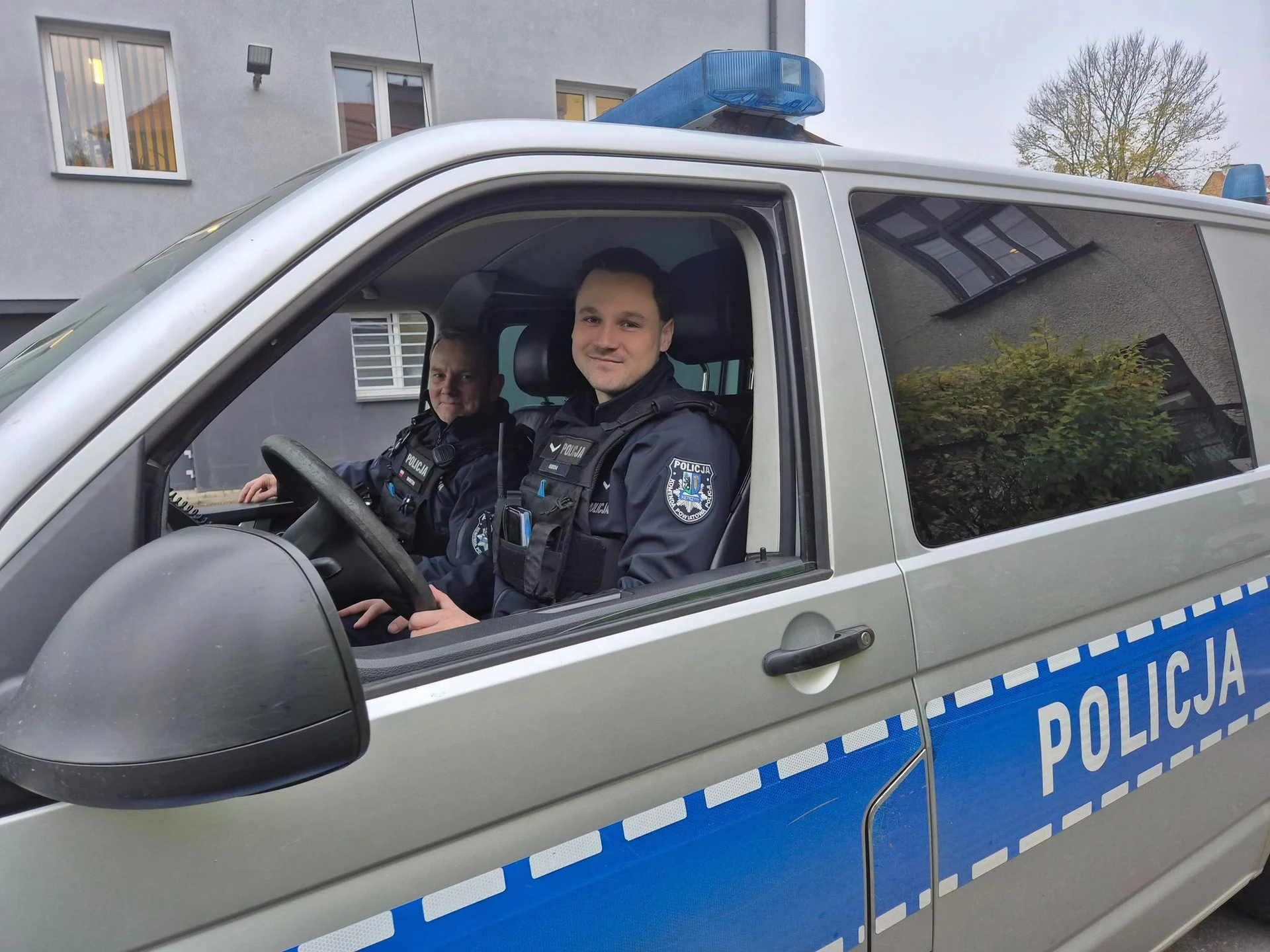 Przyszedł sprawdzić trzeźwość, wyszedł w kajdankach – ukradł buty i trafił do aresztu